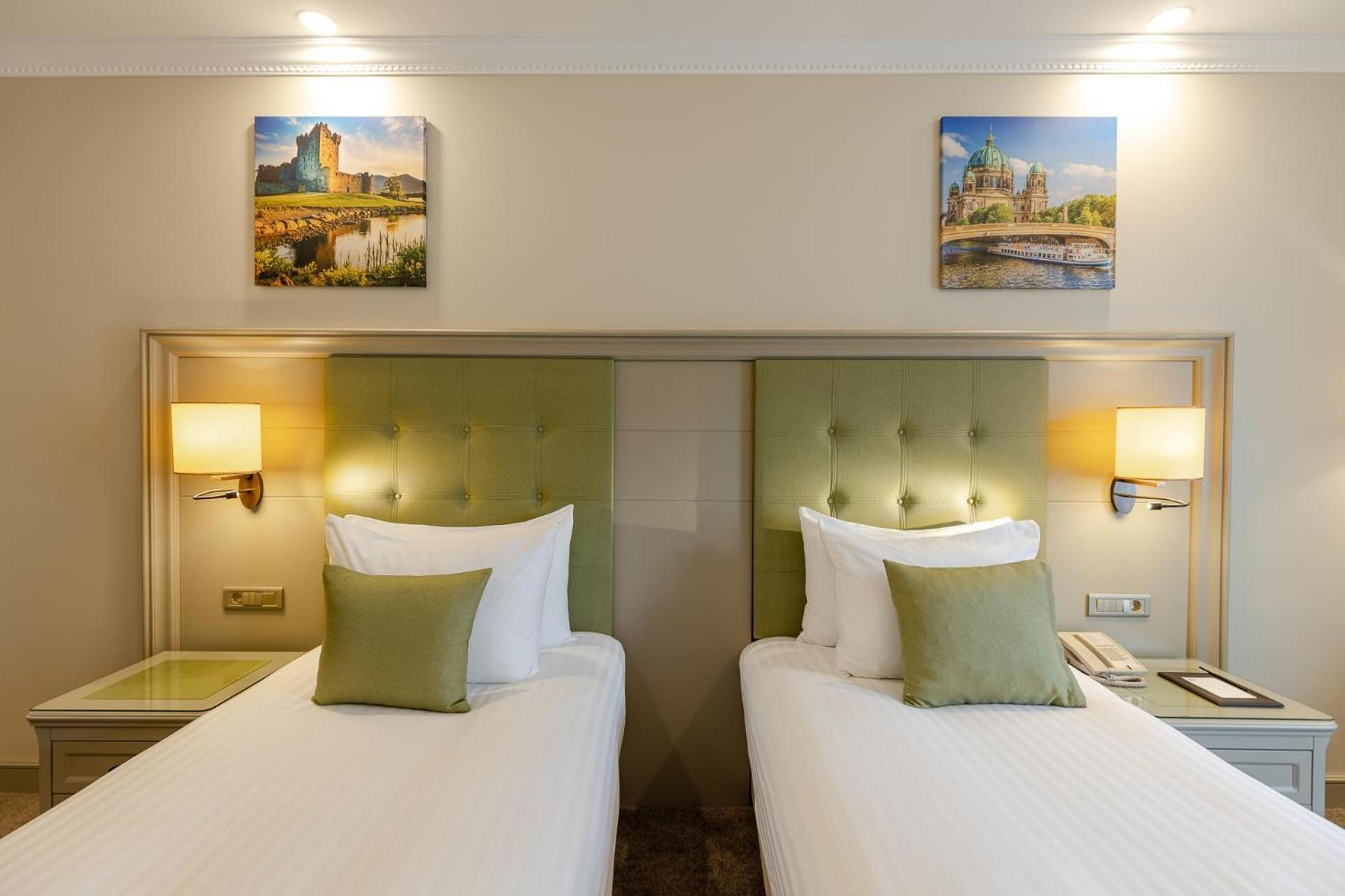 ดิวาน สวีท บาตูมี Hotel บาทูมิ ภายนอก รูปภาพ