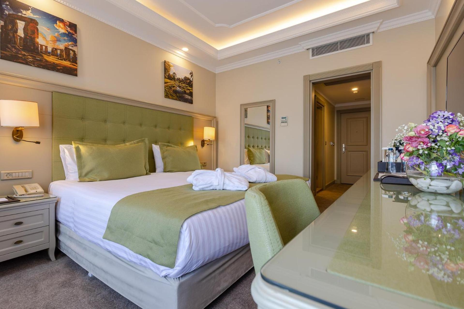 ดิวาน สวีท บาตูมี Hotel บาทูมิ ภายนอก รูปภาพ