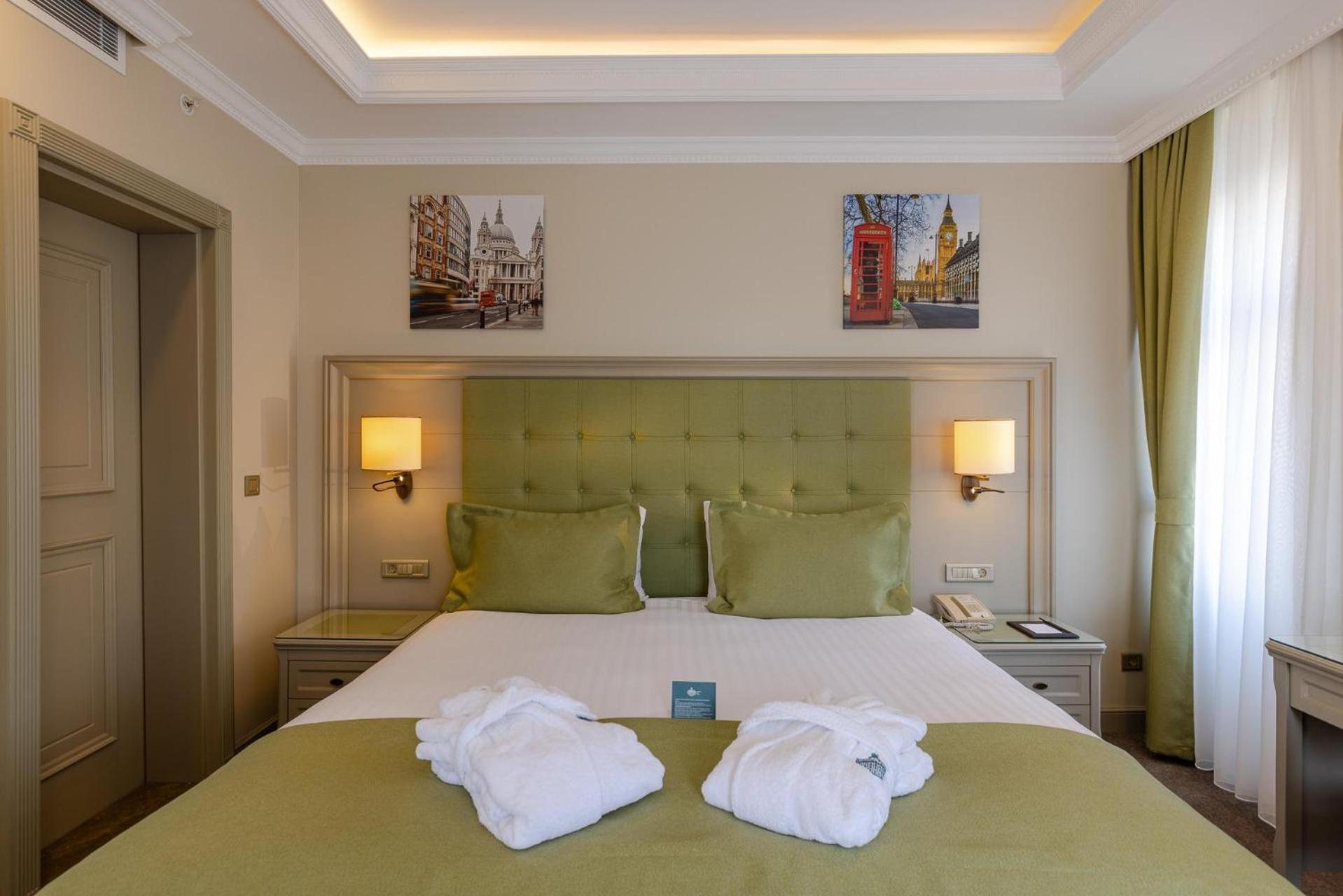 ดิวาน สวีท บาตูมี Hotel บาทูมิ ภายนอก รูปภาพ