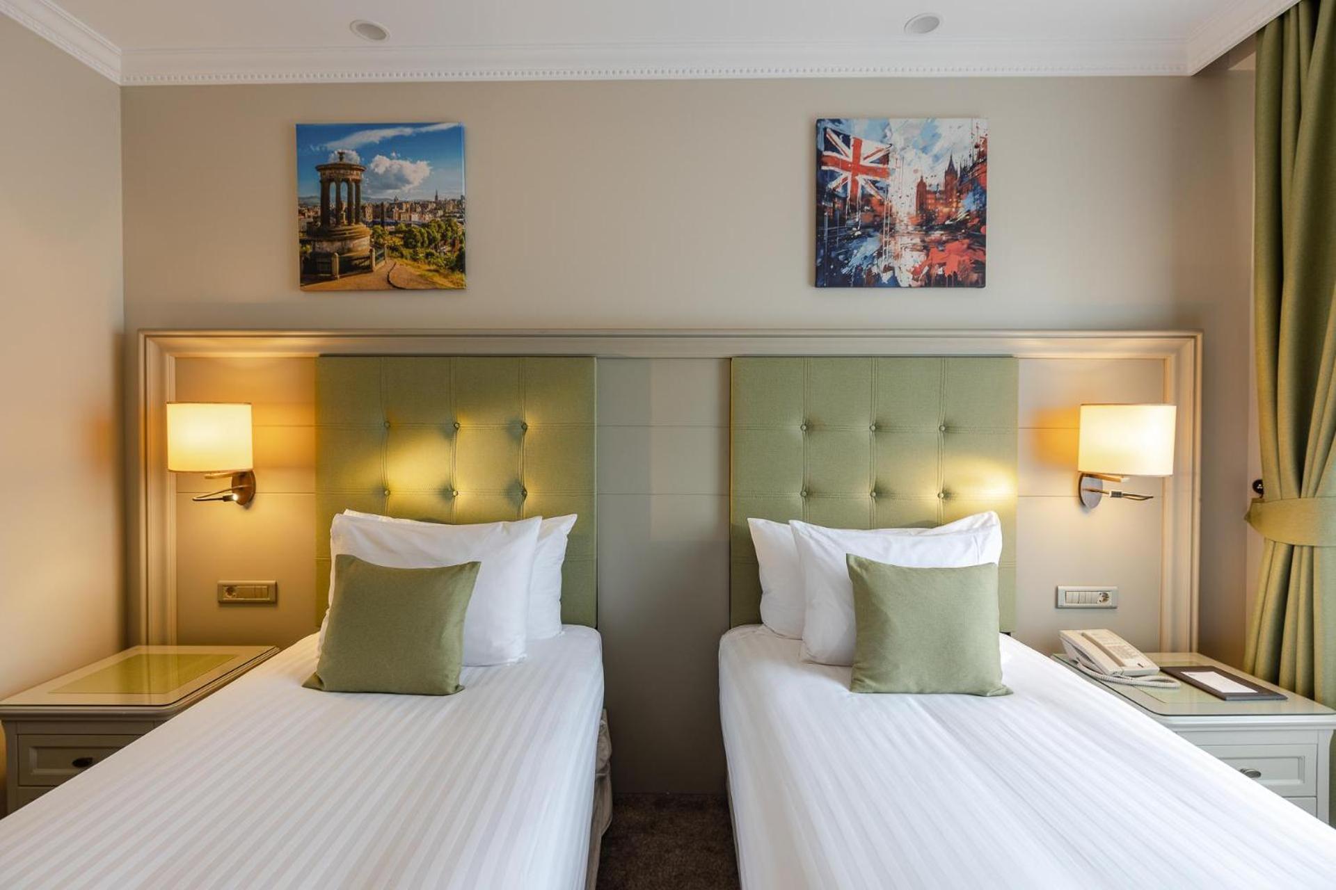 ดิวาน สวีท บาตูมี Hotel บาทูมิ ภายนอก รูปภาพ